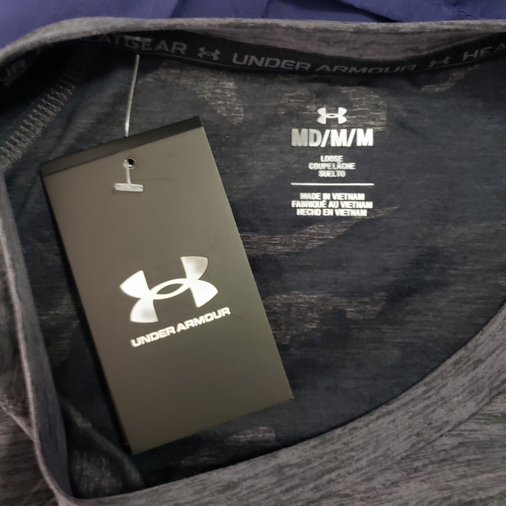 Under Armour Heather Gray Performance Tee - Picture 3 of 3